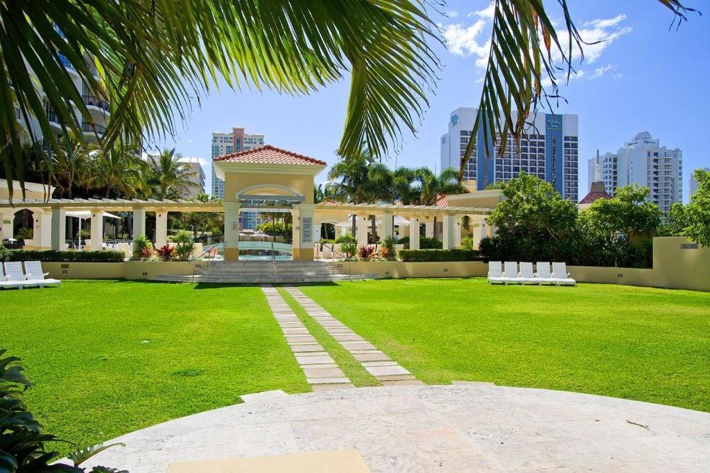 Deluxe Chevron Renaissance Daire Gold Coast Dış mekan fotoğraf